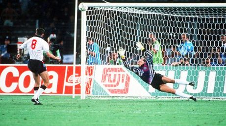 Waddle misses penalty