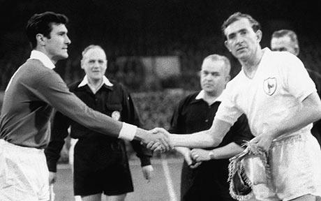 Danny Blanchflower vs Benfica