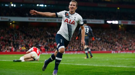 Kane Scores Against Arsenal